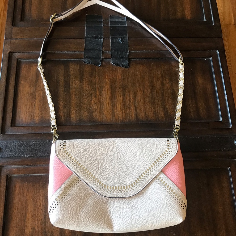 Jessica Simpson clutch/ shoulder bag
